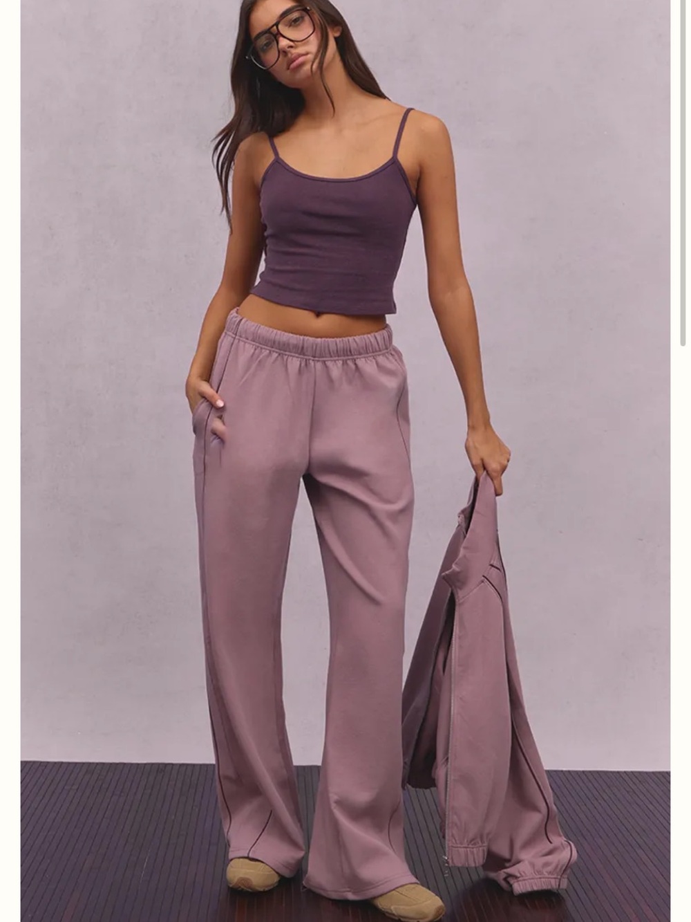 PrettyLittleThing interlock contrast piping wide leg sweatpants mauve Medium